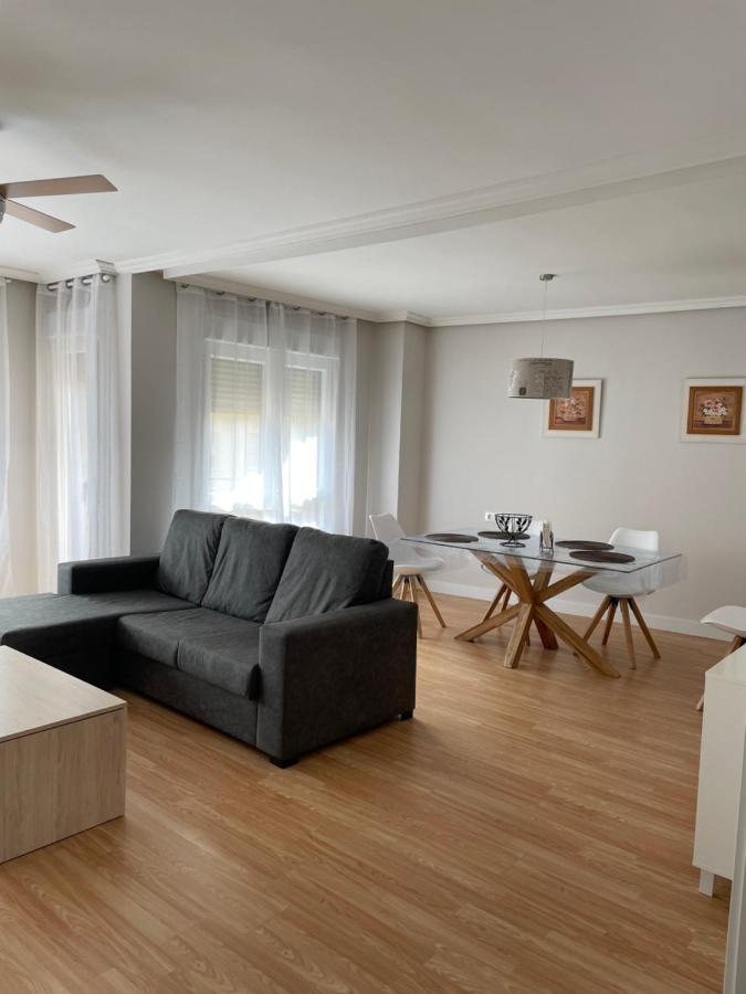 Apartamento Cuatro Estaciones Calahorra Exterior photo